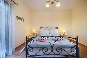 Villa Ariadne in Apergatika