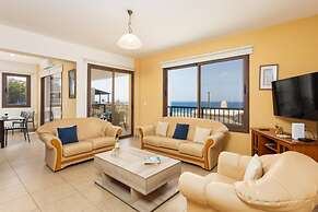 Villa Serena in Pomos