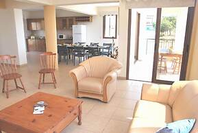 Villa Serena in Pomos