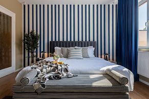 HOLT - Dolce in Napoli