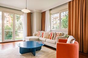 Spacious Flat 3 min to Coast and Bagdat Avenue