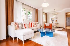 Spacious Flat 3 min to Coast and Bagdat Avenue