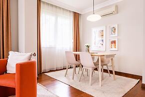 Spacious Flat 3 min to Coast and Bagdat Avenue