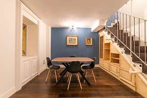 Via Carlo De Cesare 15