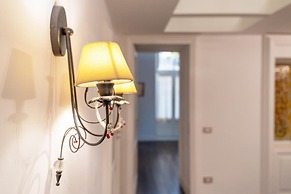 Via Carlo De Cesare 15