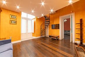 Via Carlo De Cesare 15