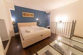 Via Carlo De Cesare 15