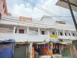 Goroomgo Parwati Kutir Deoghar