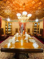 Floating Luxury Group Of Houseboats