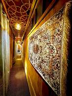 Floating Luxury Group Of Houseboats