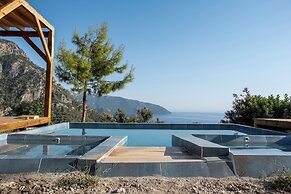 Goat Bungalow and Camping