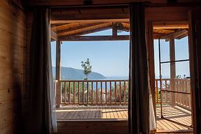 Goat Bungalow and Camping