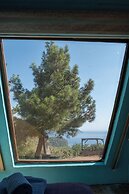 Goat Bungalow and Camping