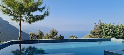 Goat Bungalow and Camping