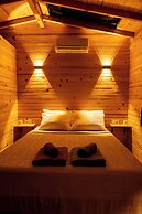 Goat Bungalow and Camping