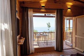 Goat Bungalow and Camping