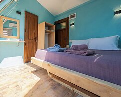 Goat Bungalow and Camping