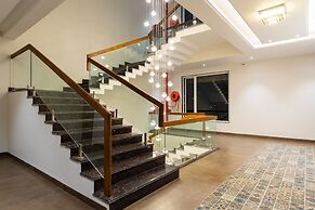 Gaurison Hotel&Resort