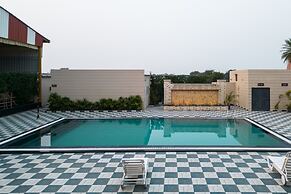 Gaurison Hotel&Resort