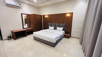 Gaurison Hotel&Resort