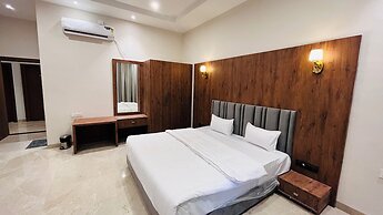 Gaurison Hotel&Resort