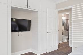 Will's Off Wilton Drive Pool Villa by Opus