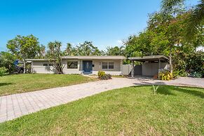 Will's Off Wilton Drive Pool Villa by Opus