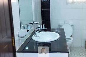 THE MAVVEL HOTEL EMBU