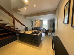 Duplex de Luxo na via Gastrômica Localiz