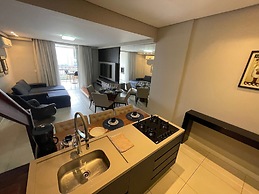 Duplex de Luxo na via Gastrômica Localiz