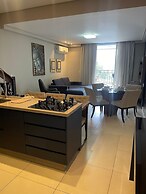 Duplex de Luxo na via Gastrômica Localiz