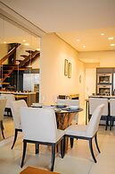 Duplex de Luxo na via Gastrômica Localiz