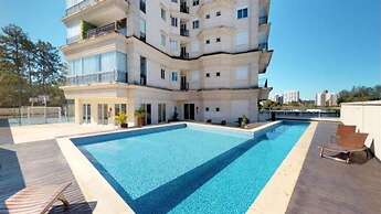 Duplex de Luxo na via Gastrômica Localiz