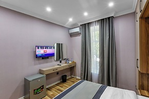 Hillside City Center Hotel