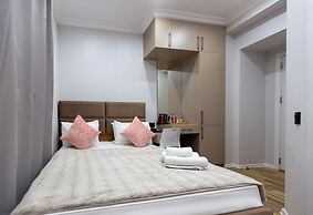 Hillside City Center Hotel