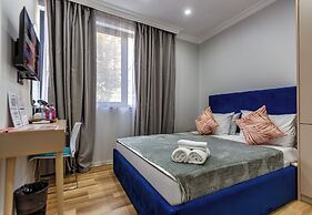 Hillside City Center Hotel