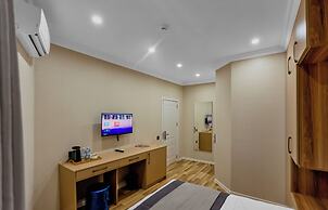 Hillside City Center Hotel