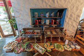 Hillside City Center Hotel