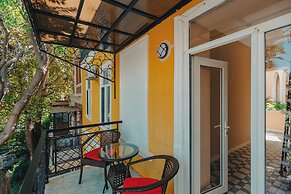 Hillside City Center Hotel