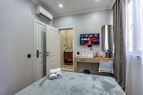 Hillside City Center Hotel