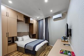 Hillside City Center Hotel