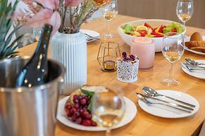 PEACE OF REST  SHIRAHAMA