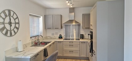 Brand new Entire 4-bed House in Peterborough