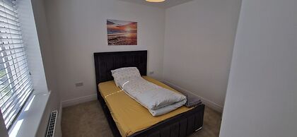 Brand new Entire 4-bed House in Peterborough