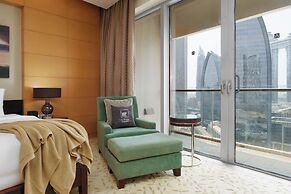 Maison Privee - Deluxe Studio in Emaar Residence Fashion Avenue with B