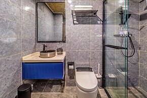 KRAVIT Premier Suites