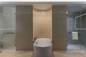 Radisson Blu Hotel, Conakry