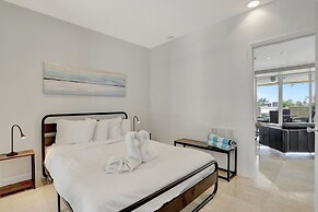 Deerfield Condo Suites by Opus