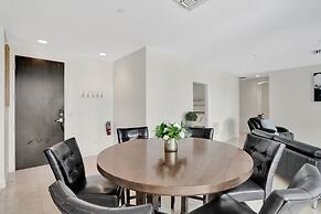 Deerfield Condo Suites by Opus