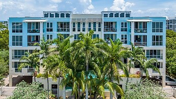 Deerfield Condo Suites by Opus